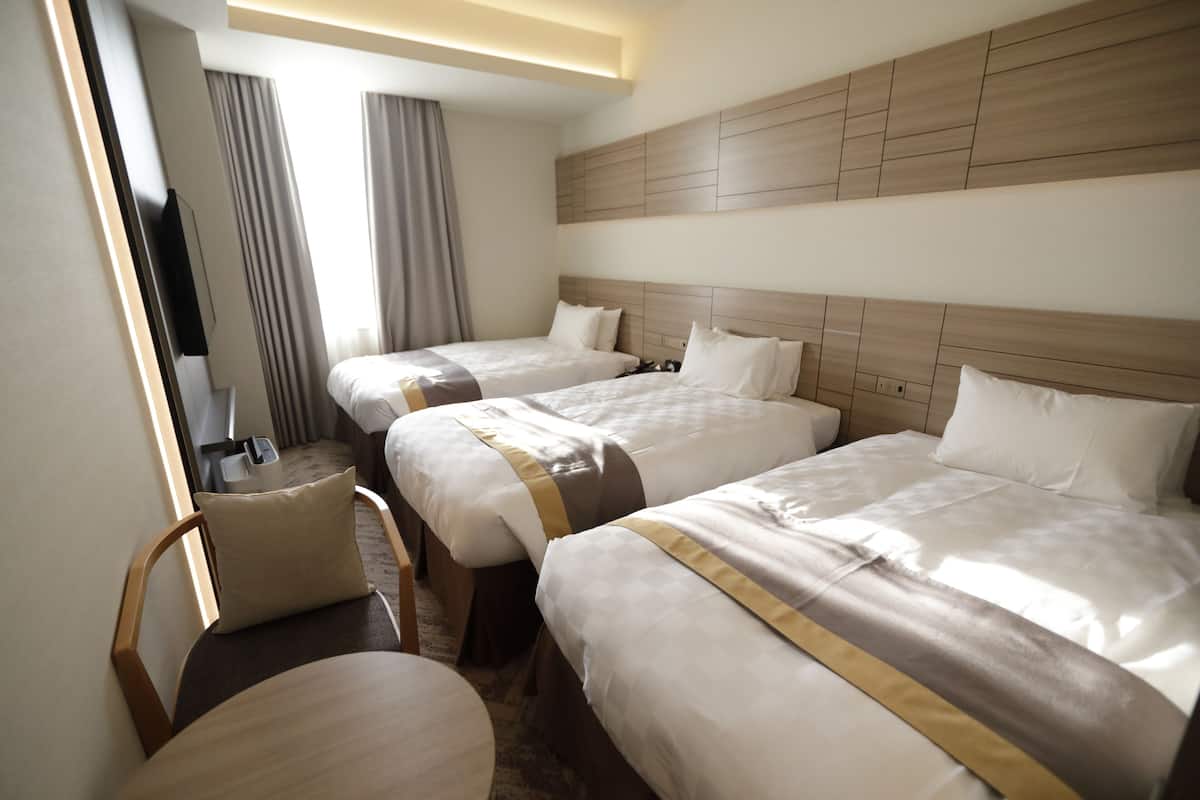 In-room safe, desk, laptop workspace, blackout curtains