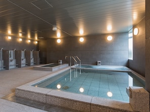 Public bath - Nippon Seinenkan Hotel (Tokyo)