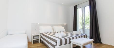 1 bedroom, minibar, in-room safe, desk