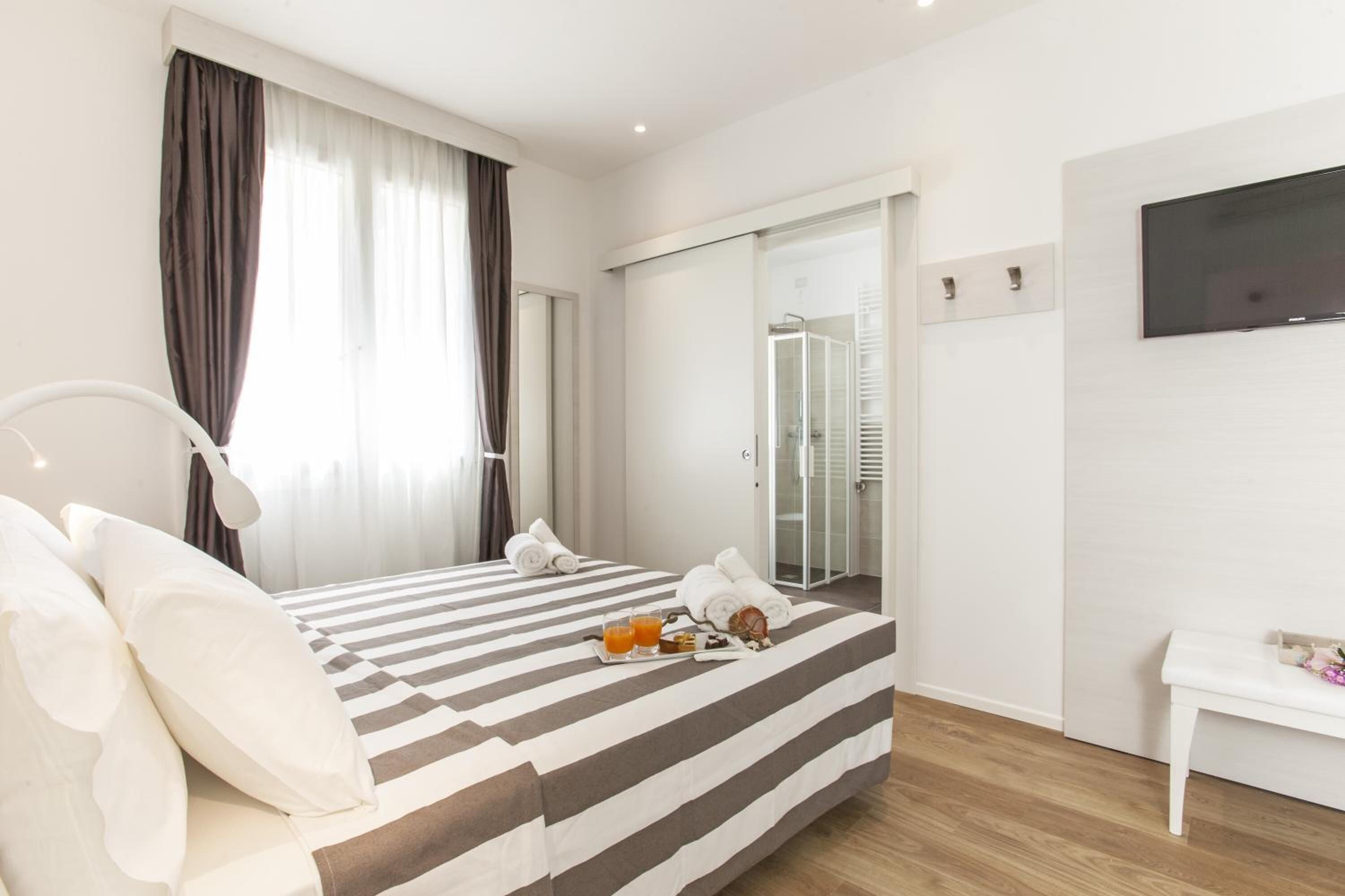 1 bedroom, minibar, in-room safe, desk