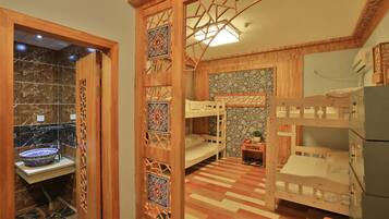 In-room safe, desk, blackout drapes, soundproofing