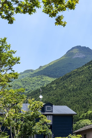 View from property. ETAVIA YUFUIN Kinrinko