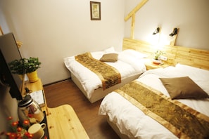 Standard Room | Desk, blackout curtains, free WiFi