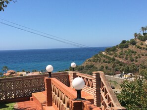 Chalet, 2 habitaciones | Vista a la playa o el mar