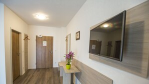 Unclassified image, 2 of 23, button - Hotel Anna (Hilden)