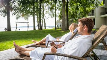 Gesichtsbehandlungen, Maniküre und Pediküre