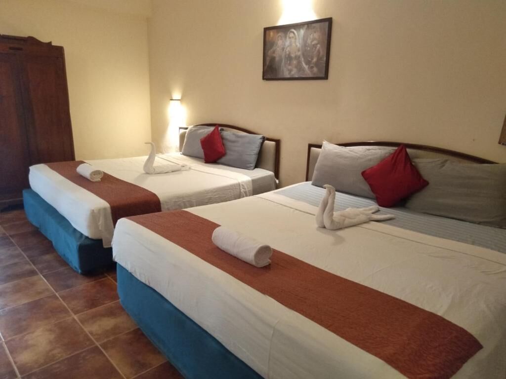 Photo - Sea Breeze Beach, Calangute, Goa