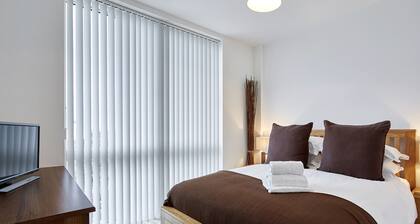 Skyline Plaza by Viridian Apartments