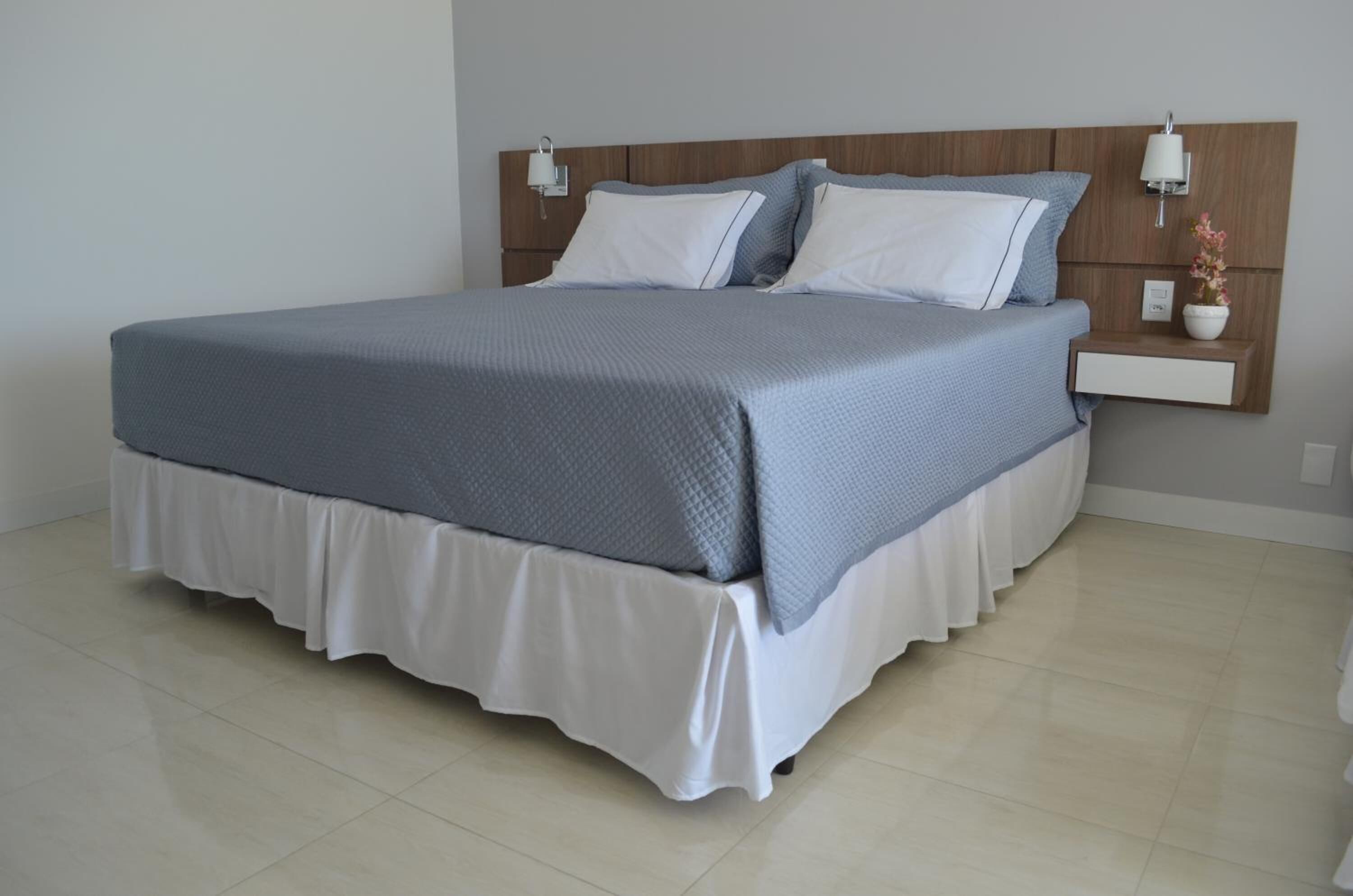 1 bedroom, minibar, blackout curtains, free wifi