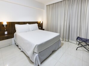 Deluxe Suite (City View) | 1 bedroom, minibar, blackout drapes, free WiFi - Itacolomi Hotel (Picarras)