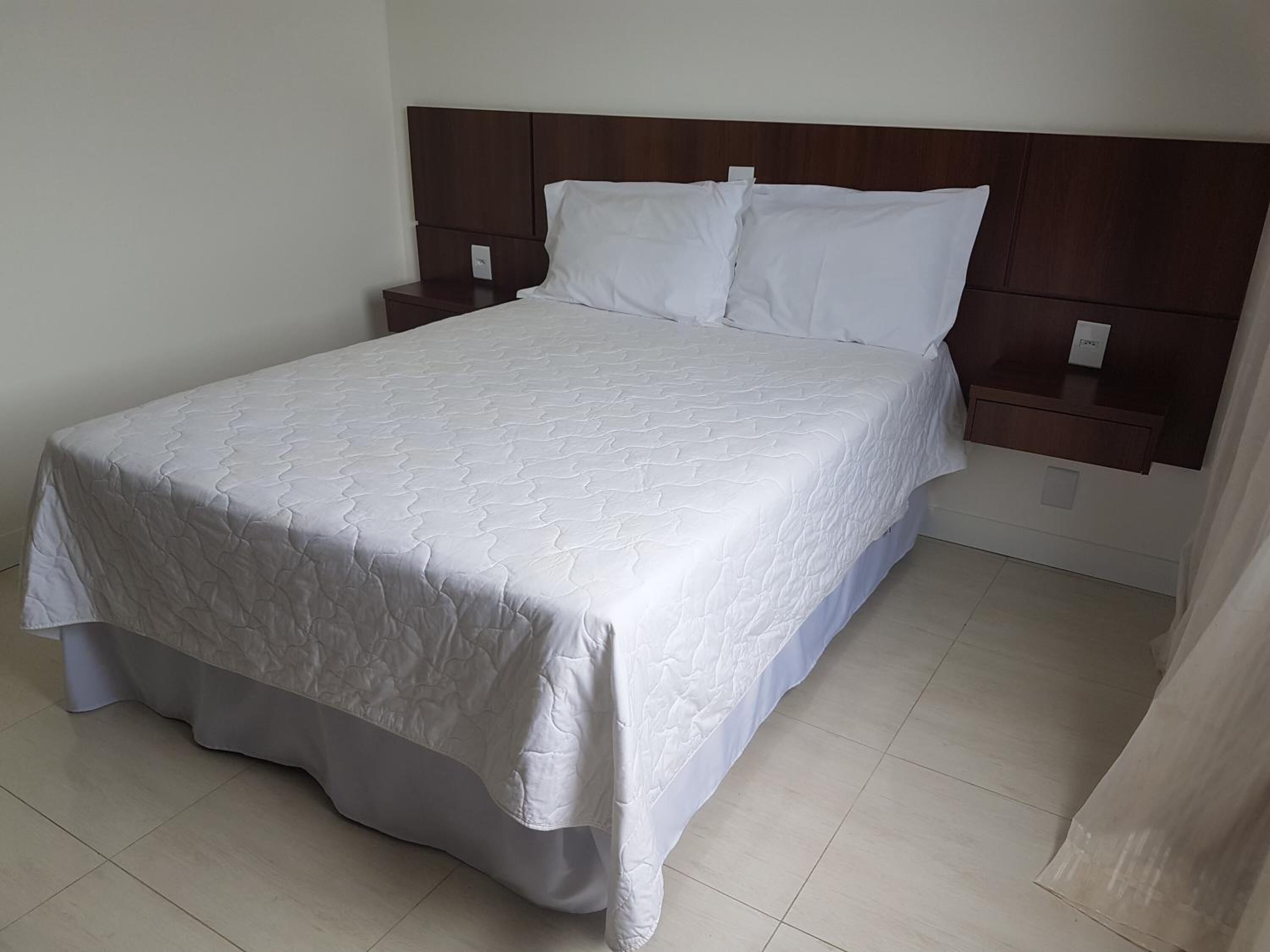 1 bedroom, minibar, blackout curtains, free wifi