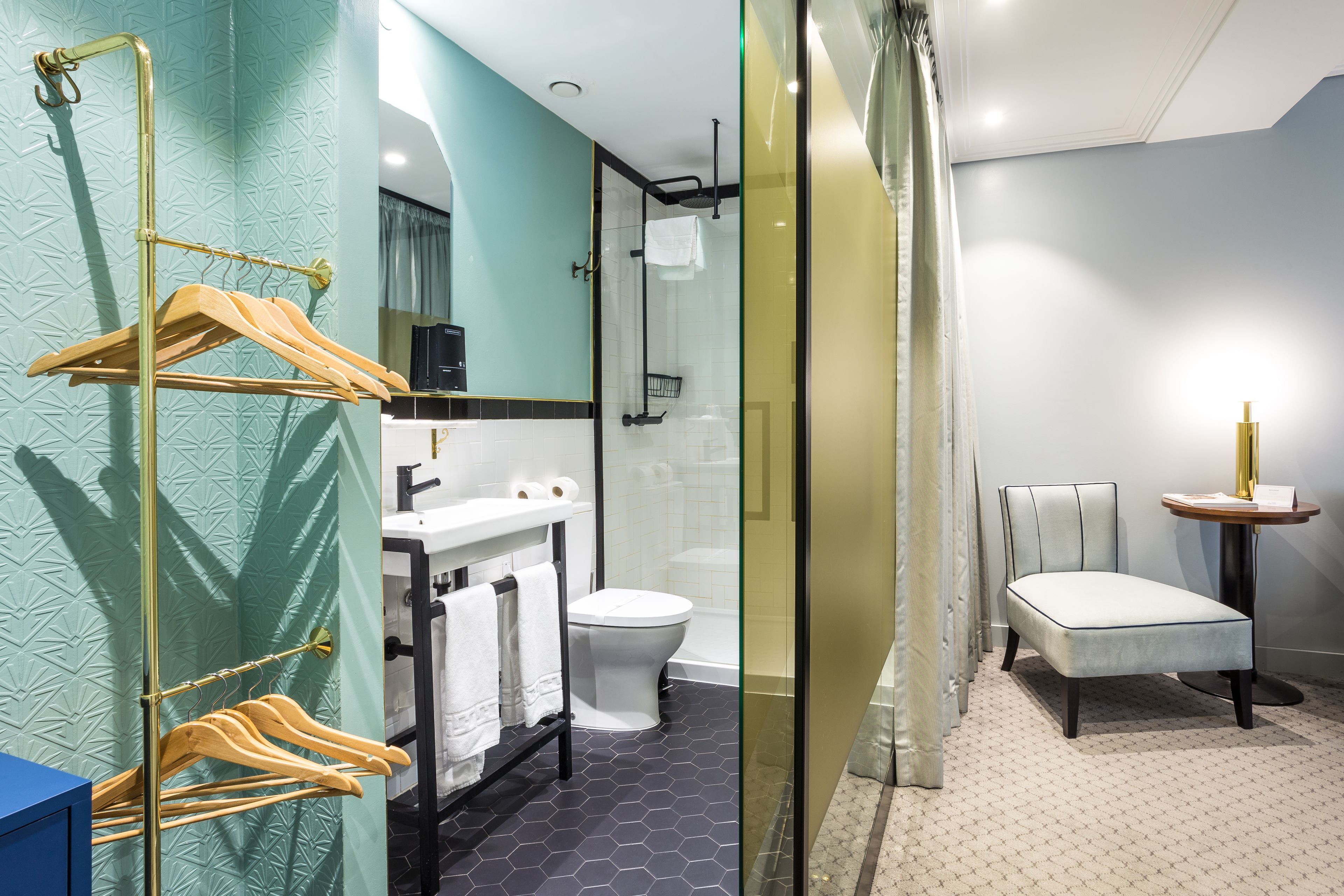 Classic Double Room | Bathroom