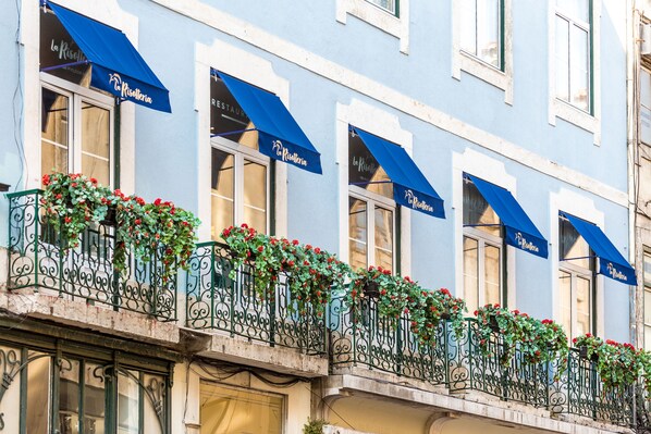 واجهة المنشأة