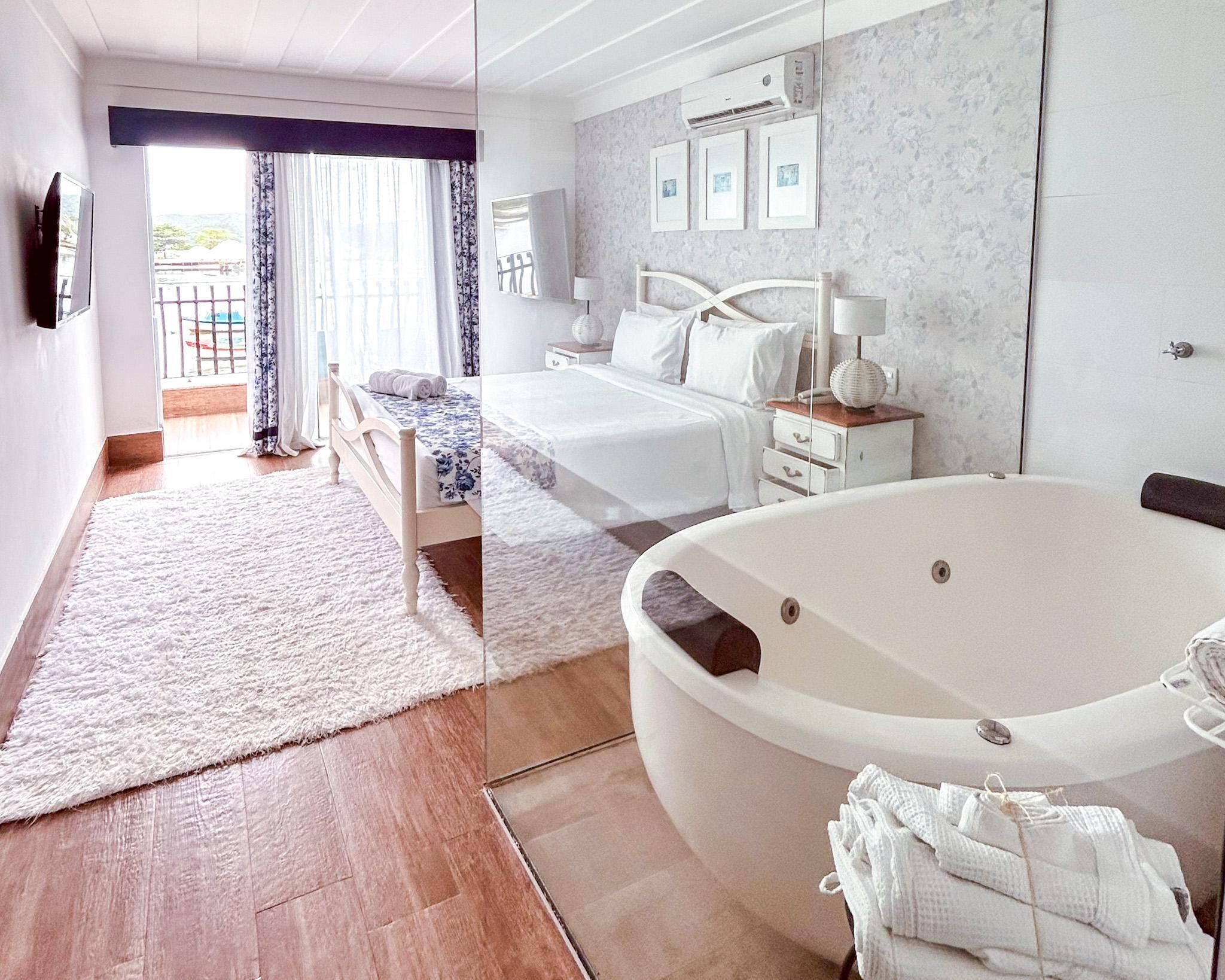 Desk, blackout drapes, iron/ironing board, free WiFi