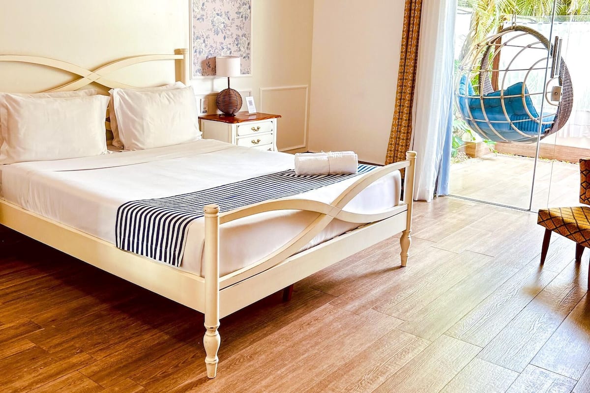 1 Schlafzimmer, Schreibtisch, Verdunkelungsvorhänge