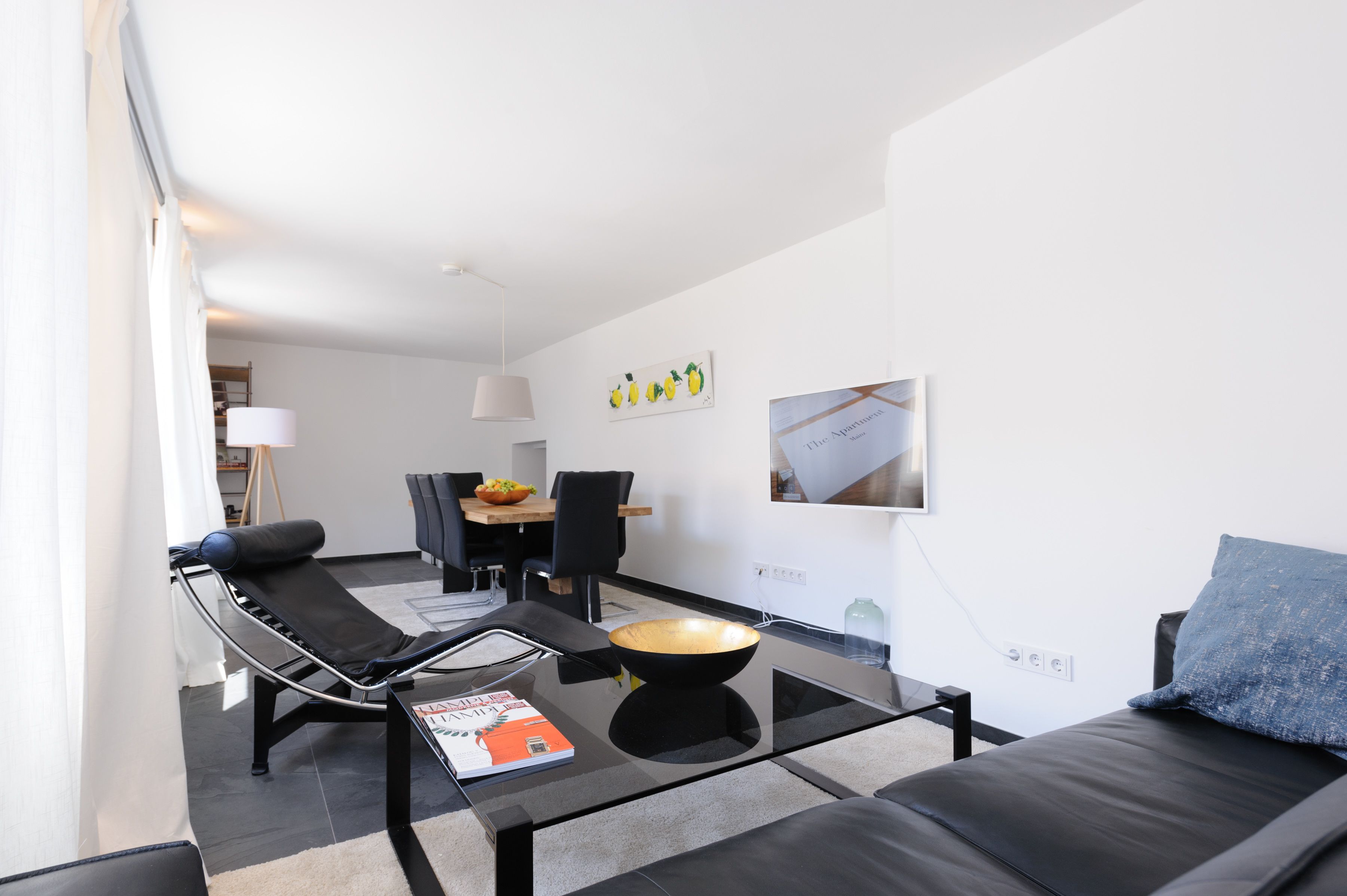 都會公寓, 2 間臥室, 廚房 | 客廳 | 平面電視、收費電影