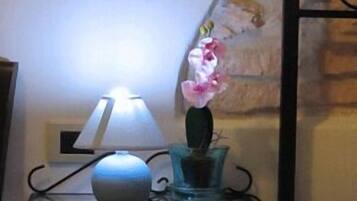 Double Room | Desk, soundproofing, iron/ironing board, free WiFi