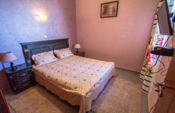 Family Penthouse, 2 Bedrooms, Non Smoking, Kitchen | Living room - Agadir vacances (Agadir)