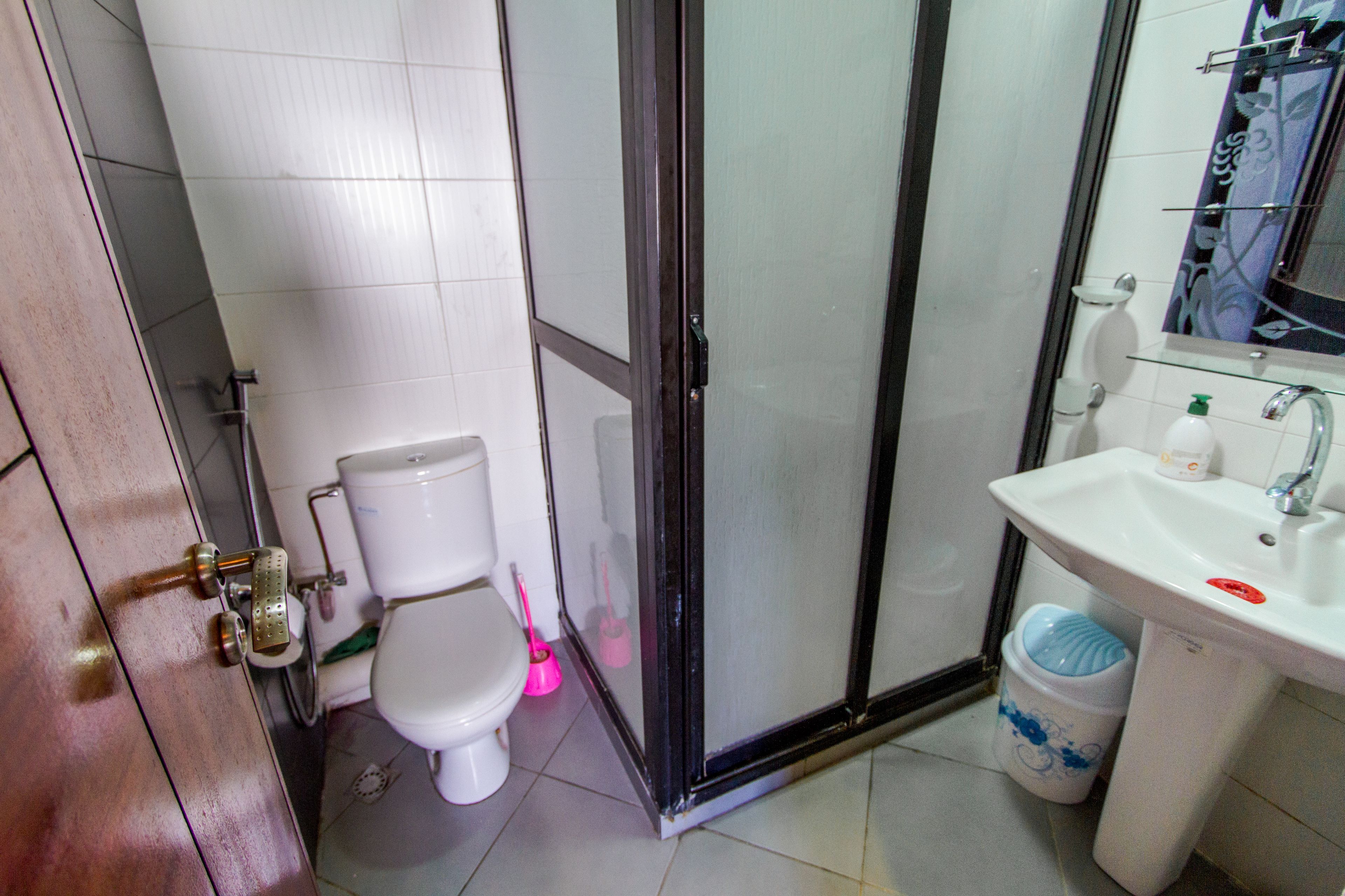 Bathroom shower