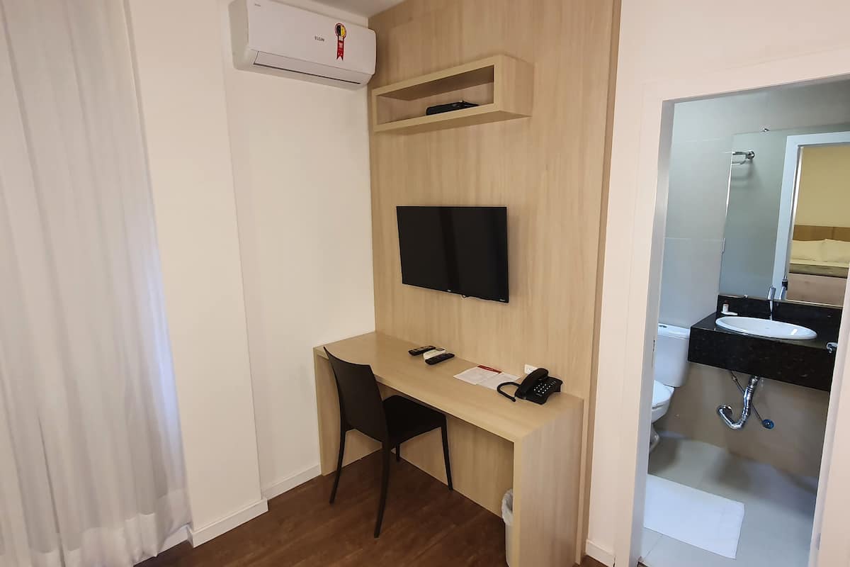 superior triple room | 1 bedroom, in-room safe, desk, blackout curtains