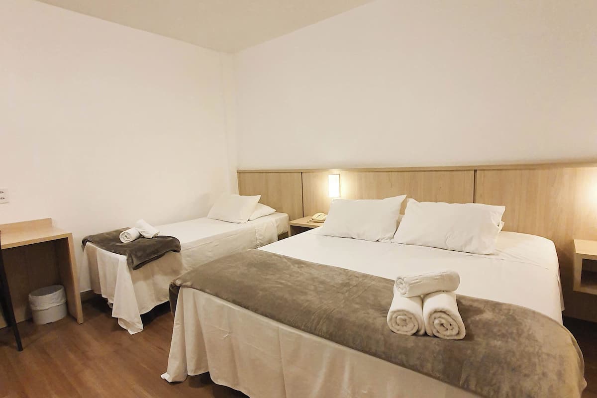 1 bedroom, in-room safe, desk, blackout curtains