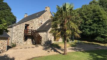 Superior Double Room, Non Smoking, Park View (Marine) | Dihias secara berasingan, meja, langsir/tirai gelap terus, kalis bunyi