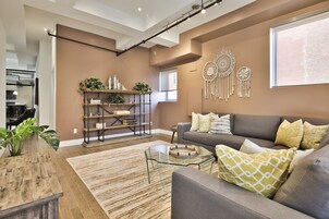 全景公寓, 3 间卧室, 城市景观 (785) | 1 多间卧室、办公桌、隔音、熨斗/熨衣板