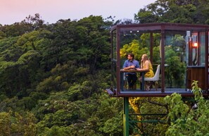 Dinner served - Chira Glamping Resort Monteverde (Monteverde)