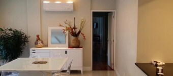 Etours - Luminoso 3 Quartos Copacabana Souza Lima