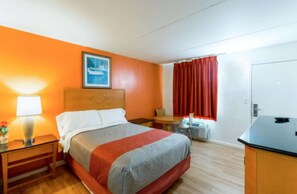Basic Double Room Single Use | Free WiFi, bed sheets