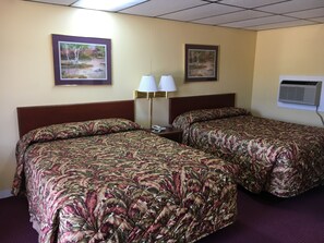 Standaard tweepersoonskamer, 2 queensize bedden | Gratis wifi