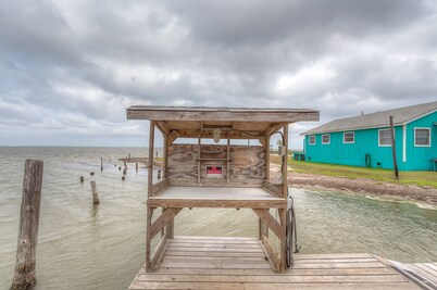 Spence's Laguna Madre Bayhouse - Great for Families & Angler