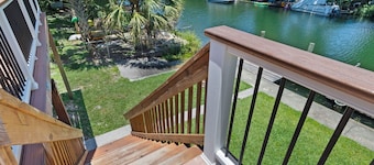 Amazing Waterfront House, Weeki Wachee - Use of Kayaks