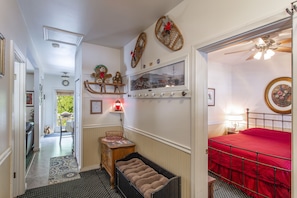 2 chambres, fer et planche à repasser, Wi-Fi gratuit, draps fournis