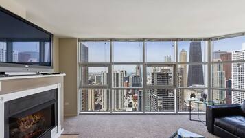 TV, fireplace, offices