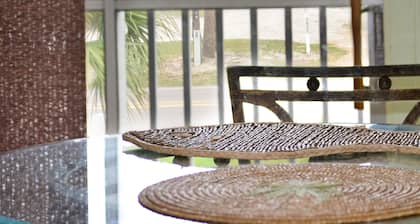 Pet Friendly Longboat Key Condo with View of Gulf