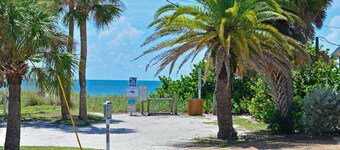 Pet Friendly Longboat Key Condo with View of Gulf