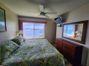 1 bedroom, iron/ironing board, free WiFi, bed sheets - D3, BREATHTAKING views ALL windows! Private End Unit!  50/NIGHT OFF MAY thru AUG (Princeville)