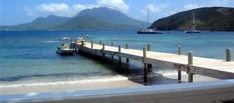 Villa de luxe, vue panoramique sur les Caraïbes, Turtle Beach, grill, piscine!