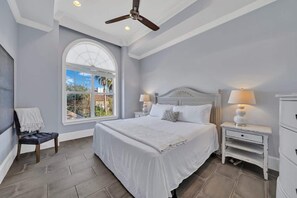 6 Schlafzimmer, Bügeleisen/Bügelbrett, kostenloses WLAN, Bettwäsche