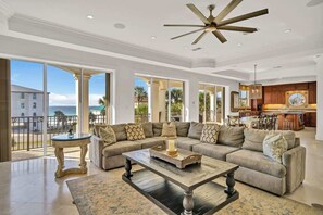 Smart TV, fireplace, offices