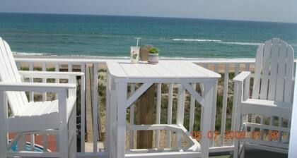 2 BR / 2 BA Hatteras Top Floor Condo Oceanfront