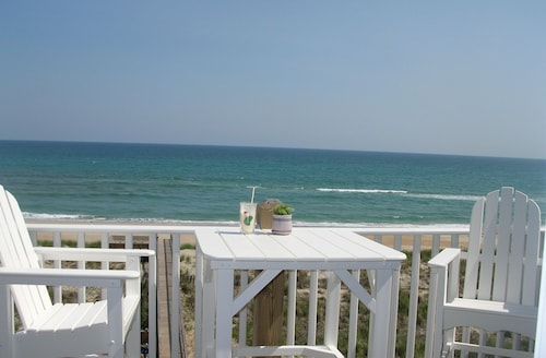 2 BR/2 BA Hatteras Top Floor Oceanfront Condo