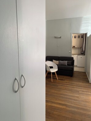 TV, books, music library