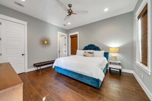 8 bedrooms, iron/ironing board, free WiFi, bed sheets - Hollywood & Divine | Luxury Frangista Beach Vacation Rental | Huge Private Pool, Game Room, Close to Beach! (Miramar Beach)