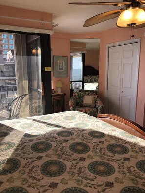 2 bedrooms, iron/ironing board, travel crib, free WiFi