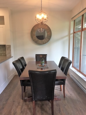 Dining - Home away from Home! Bright, updated Pet Friendly corner unit. (Whistler)