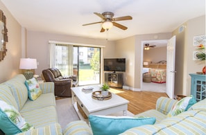 2 Schlafzimmer, Bügeleisen/Bügelbrett, Reisekinderbett, kostenloses WLAN