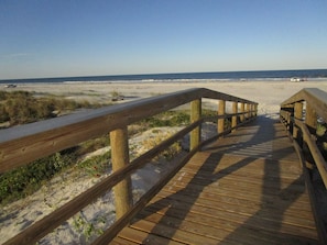 Am Strand, Liegestühle, Strandtücher