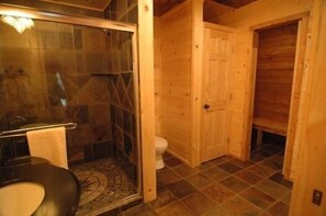 Dusche, Handtücher, Seife, Toilettenpapier